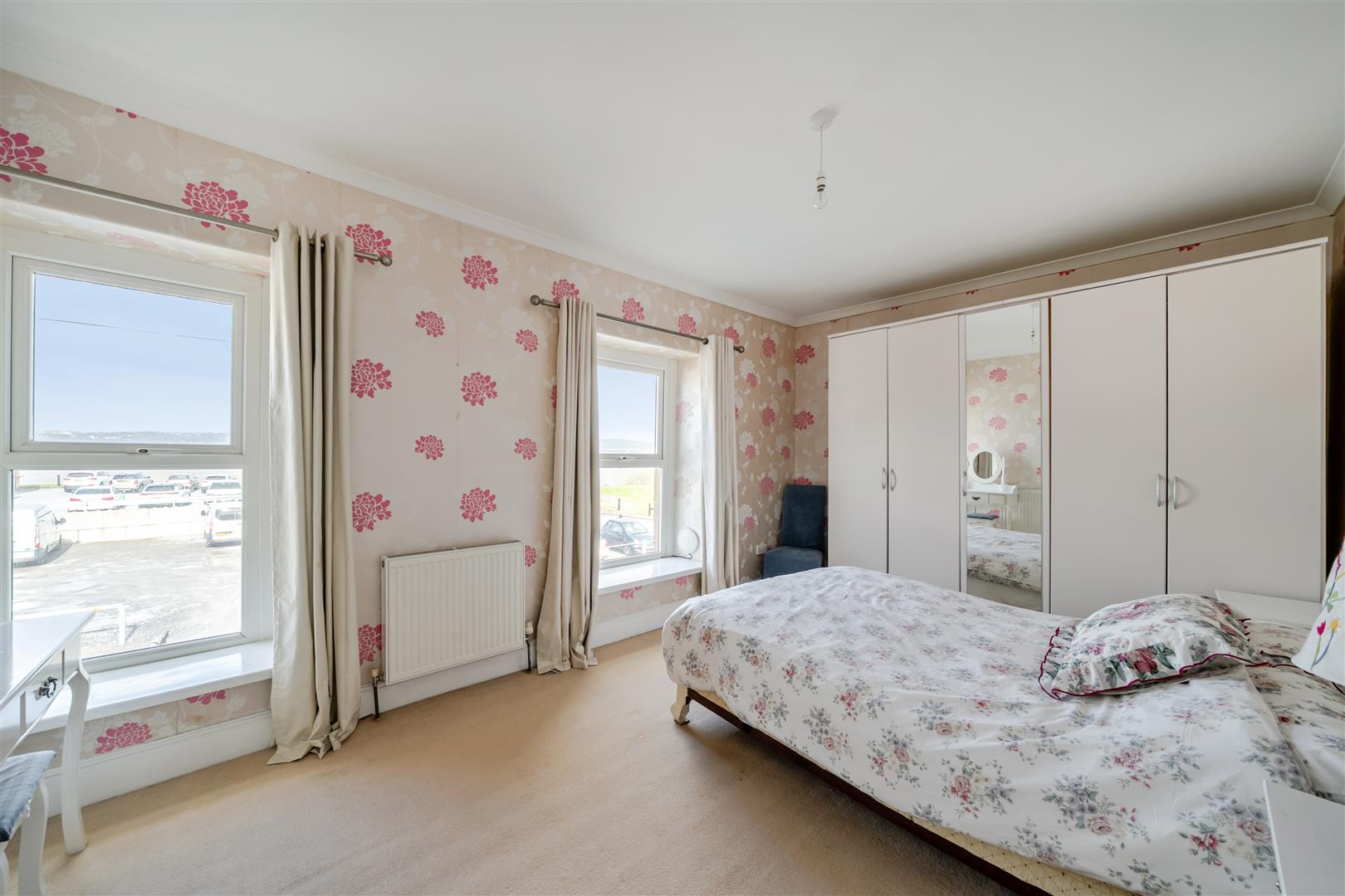 Gwydr Place, Loughor, Swansea, SA4 6TW